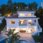 Luxury Heated Pool Villa Jacuzzi Cinema Bbq Sunset